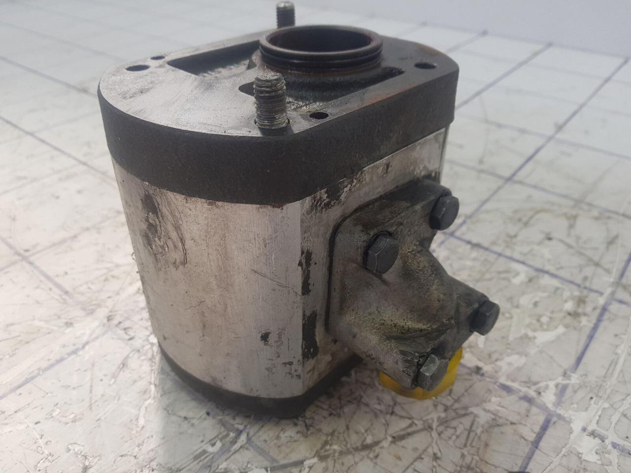 Bosch Bosch gear pump - Hydraulische pomp voor Mobiele kraan: afbeelding 2 Bosch Bosch gear pump - Hydraulische pomp voor Mobiele kraan: afbeelding 2
