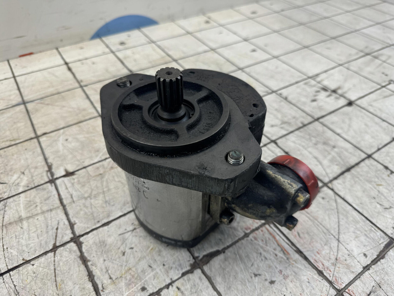 Bosch Bosch gear pump - Hydraulische pomp voor Mobiele kraan: afbeelding 1 Bosch Bosch gear pump - Hydraulische pomp voor Mobiele kraan: afbeelding 1