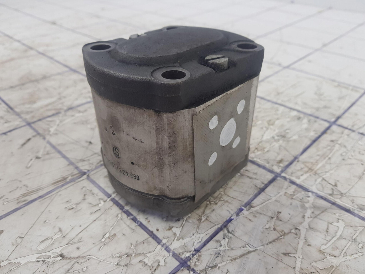 Bosch Bosch gear pump - Hydraulische pomp voor Kraan: afbeelding 2 Bosch Bosch gear pump - Hydraulische pomp voor Kraan: afbeelding 2