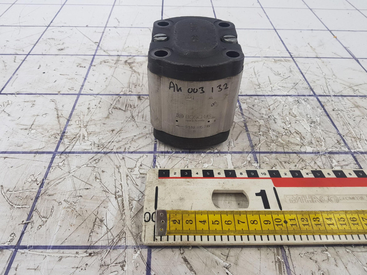 Bosch Bosch gear pump - Hydraulische pomp voor Mobiele kraan: afbeelding 1 Bosch Bosch gear pump - Hydraulische pomp voor Mobiele kraan: afbeelding 1