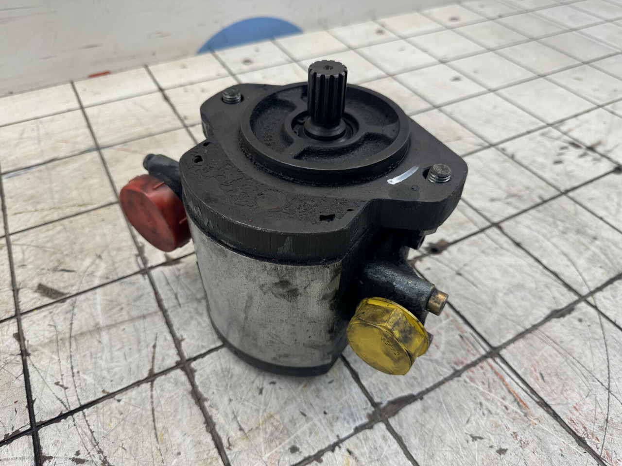 Bosch Bosch gear pump - Hydraulische pomp voor Mobiele kraan: afbeelding 4 Bosch Bosch gear pump - Hydraulische pomp voor Mobiele kraan: afbeelding 4