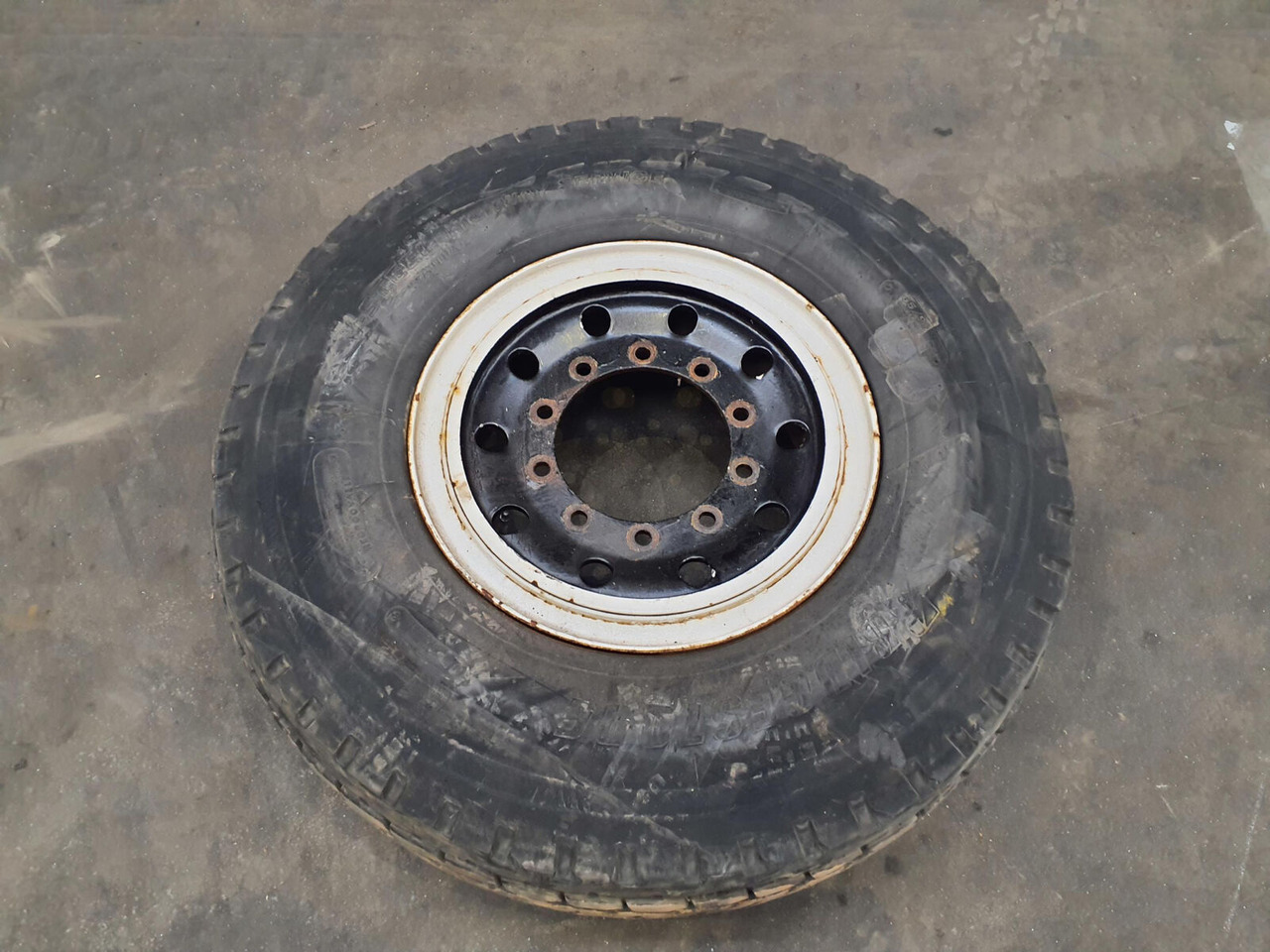 Bridgestone Wheel 385/95R25 10 4.7 3p - Complete wiel voor Kraan: afbeelding 1 Bridgestone Wheel 385/95R25 10 4.7 3p - Complete wiel voor Kraan: afbeelding 1