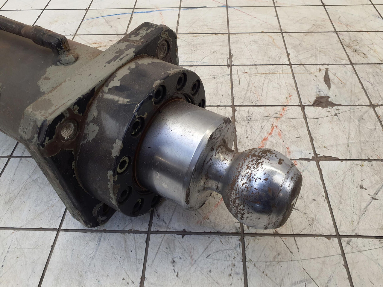 FAUN ATF 60-4 outrigger cylinder front - Hydraulische cilinder voor Kraan: afbeelding 5 FAUN ATF 60-4 outrigger cylinder front - Hydraulische cilinder voor Kraan: afbeelding 5