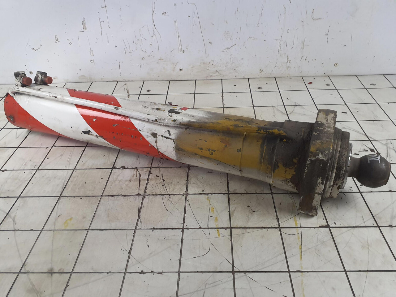 FAUN AUN RTF 30 outrigger cylinder - Hydraulische cilinder voor Mobiele kraan: afbeelding 2 FAUN AUN RTF 30 outrigger cylinder - Hydraulische cilinder voor Mobiele kraan: afbeelding 2