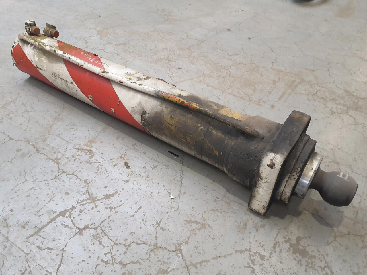 FAUN RTF 30 outrigger cylinder - Hydraulische cilinder voor Mobiele kraan: afbeelding 3 FAUN RTF 30 outrigger cylinder - Hydraulische cilinder voor Mobiele kraan: afbeelding 3