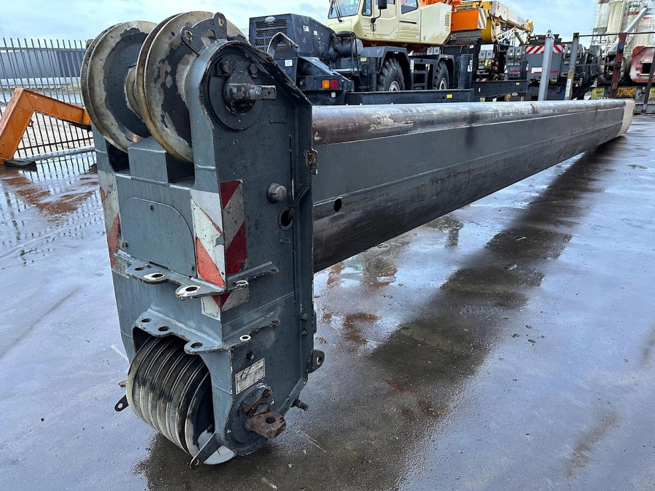 Grove GMK 5100 telescopic boomsection 4 - Arm voor Mobiele kraan: afbeelding 4 Grove GMK 5100 telescopic boomsection 4 - Arm voor Mobiele kraan: afbeelding 4