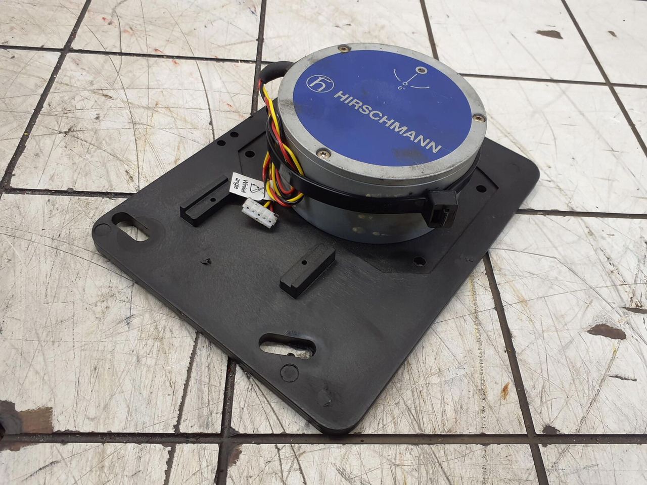 Hirschmann AC 3.060-1 angle sensor - Sensor voor Kraan: afbeelding 4 Hirschmann AC 3.060-1 angle sensor - Sensor voor Kraan: afbeelding 4