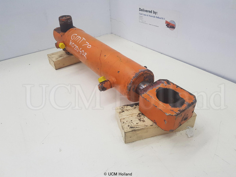 Krupp 70 GMT counterweight cylinder - Hydraulische cilinder voor Kraan: afbeelding 4 Krupp 70 GMT counterweight cylinder - Hydraulische cilinder voor Kraan: afbeelding 4