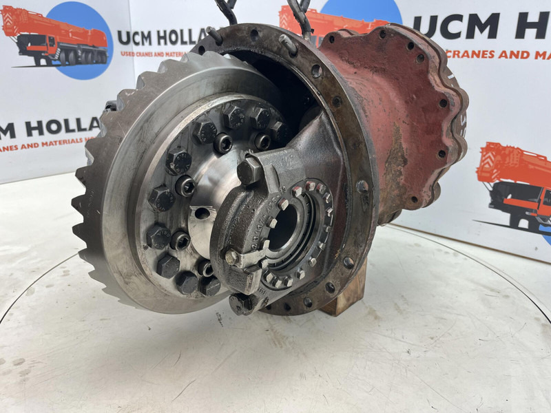 Krupp 70 GMT mid differential 13x35 axle 2 - Differentieel voor Kraan: afbeelding 2 Krupp 70 GMT mid differential 13x35 axle 2 - Differentieel voor Kraan: afbeelding 2