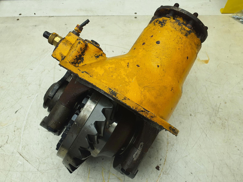 Krupp KMK 2025 end differential axle 1 11x29 - Differentieel voor Kraan: afbeelding 2 Krupp KMK 2025 end differential axle 1 11x29 - Differentieel voor Kraan: afbeelding 2
