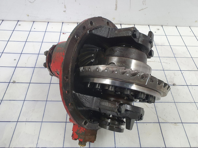 Krupp KMK 5100 axle 5 end differential 17x36 - Differentieel voor Kraan: afbeelding 4 Krupp KMK 5100 axle 5 end differential 17x36 - Differentieel voor Kraan: afbeelding 4