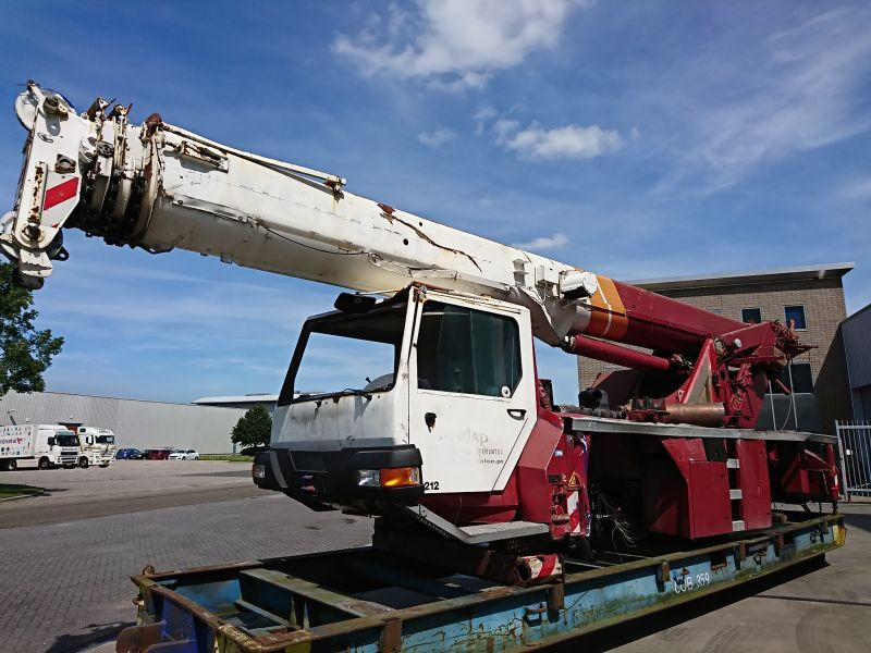 Liebherr LTM 1040-2.1 - Mobiele kraan: afbeelding 1 Liebherr LTM 1040-2.1 - Mobiele kraan: afbeelding 1
