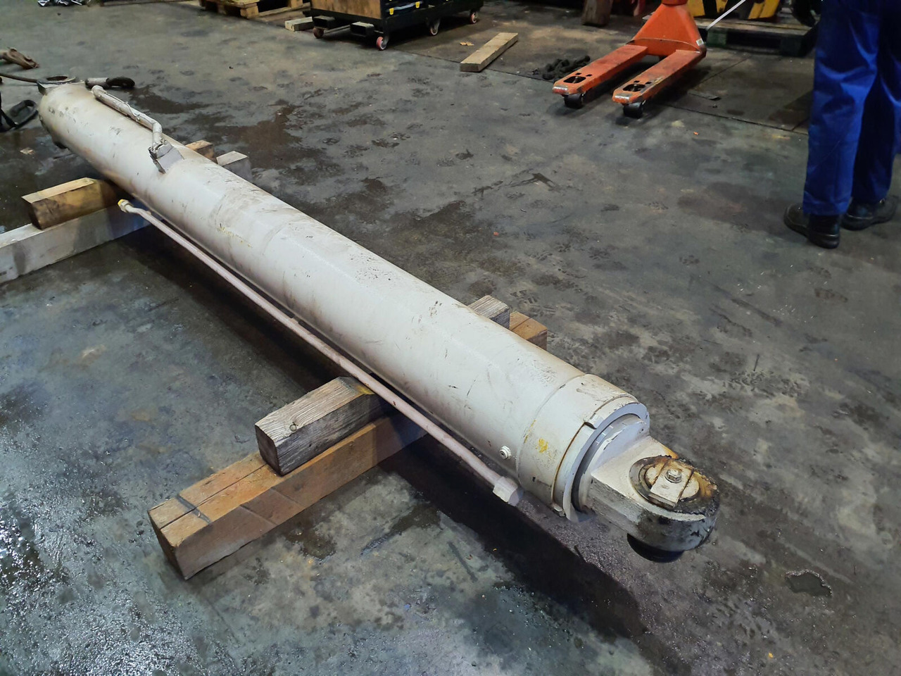 Liebherr LTM 1045-3.1 boom cylinder - Hydraulische cilinder voor Mobiele kraan: afbeelding 1 Liebherr LTM 1045-3.1 boom cylinder - Hydraulische cilinder voor Mobiele kraan: afbeelding 1