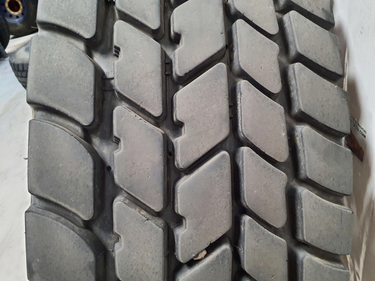Michelin Wheel 445/95R25 10 12 1p - Complete wiel voor Kraan: afbeelding 5 Michelin Wheel 445/95R25 10 12 1p - Complete wiel voor Kraan: afbeelding 5