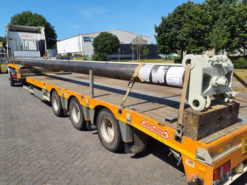 Tadano Faun AC 700 telescopic cylinder - Hydraulische cilinder voor Kraan: afbeelding 2 Tadano Faun AC 700 telescopic cylinder - Hydraulische cilinder voor Kraan: afbeelding 2