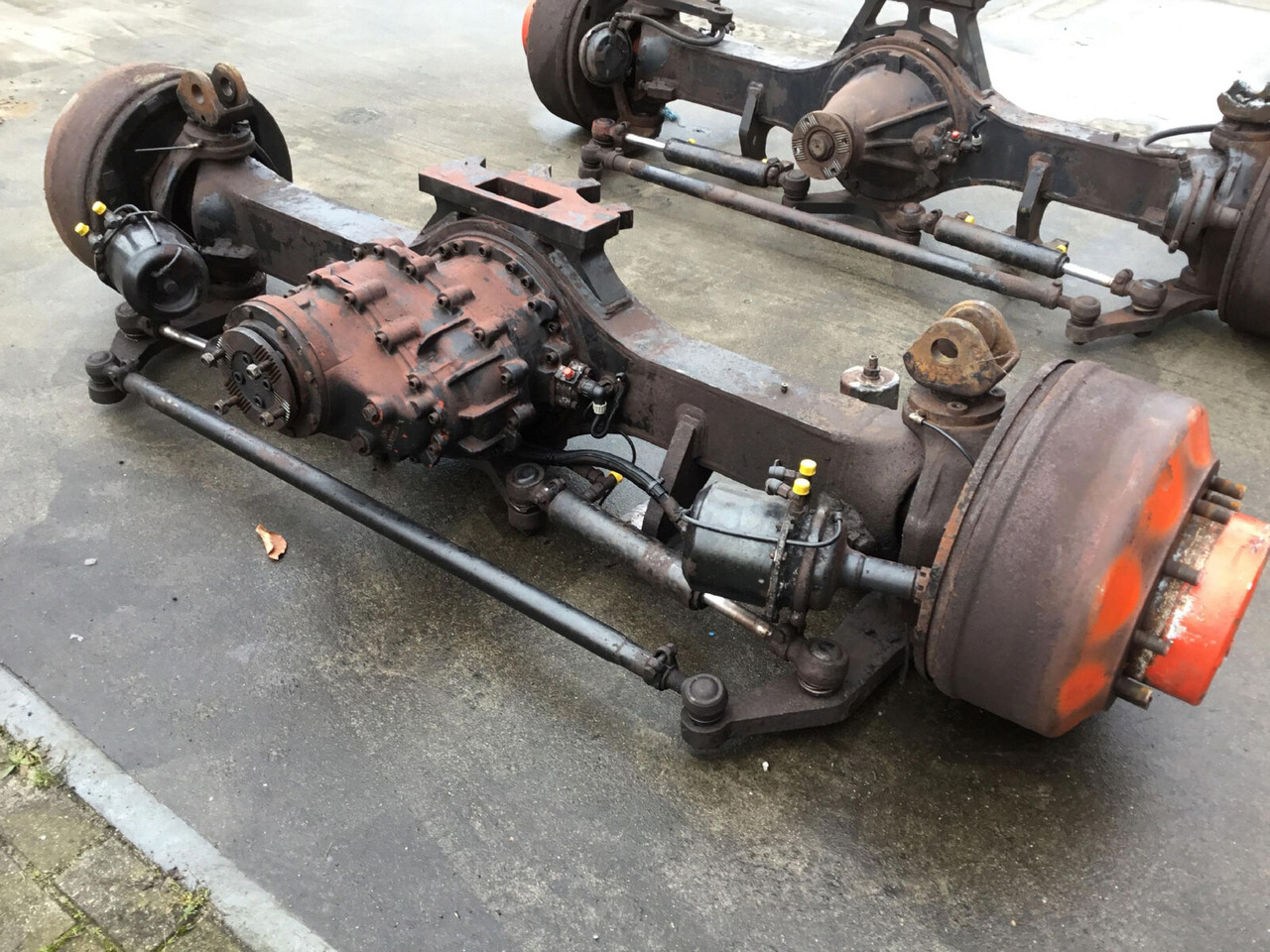 Terex AC 100 axle 4 - As en onderdelen voor Mobiele kraan: afbeelding 3 Terex AC 100 axle 4 - As en onderdelen voor Mobiele kraan: afbeelding 3