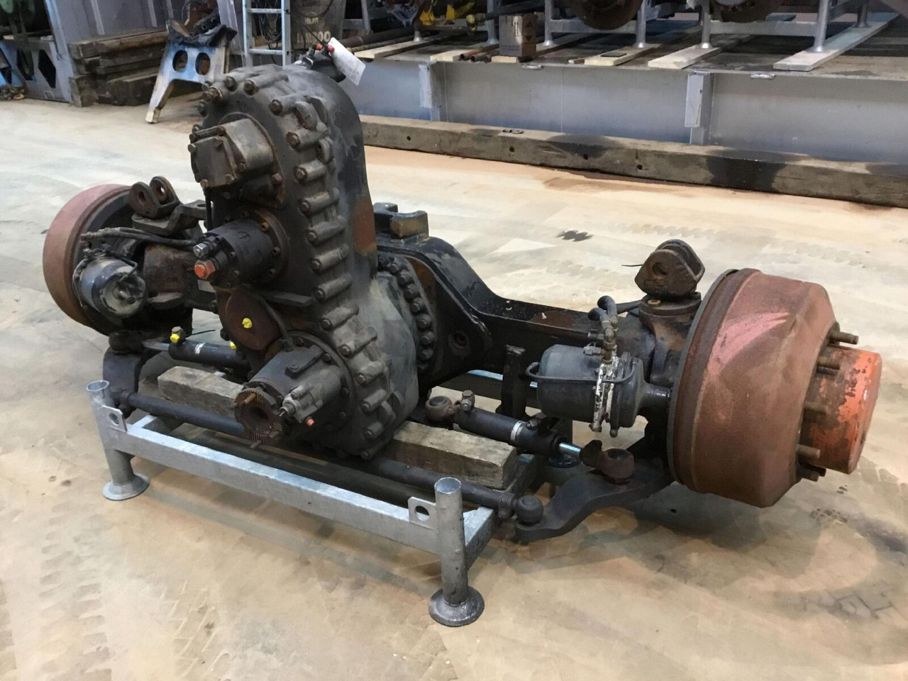 Terex AC 205 axle 2 - As en onderdelen voor Mobiele kraan: afbeelding 3 Terex AC 205 axle 2 - As en onderdelen voor Mobiele kraan: afbeelding 3