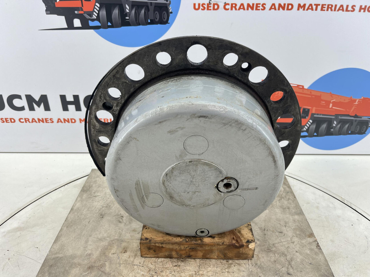 Terex/Demag AC 100/4 planetary gear 22-25-74-40-3pl-H127-46 - Eindaandrijving voor Kraan: afbeelding 1 Terex/Demag AC 100/4 planetary gear 22-25-74-40-3pl-H127-46 - Eindaandrijving voor Kraan: afbeelding 1