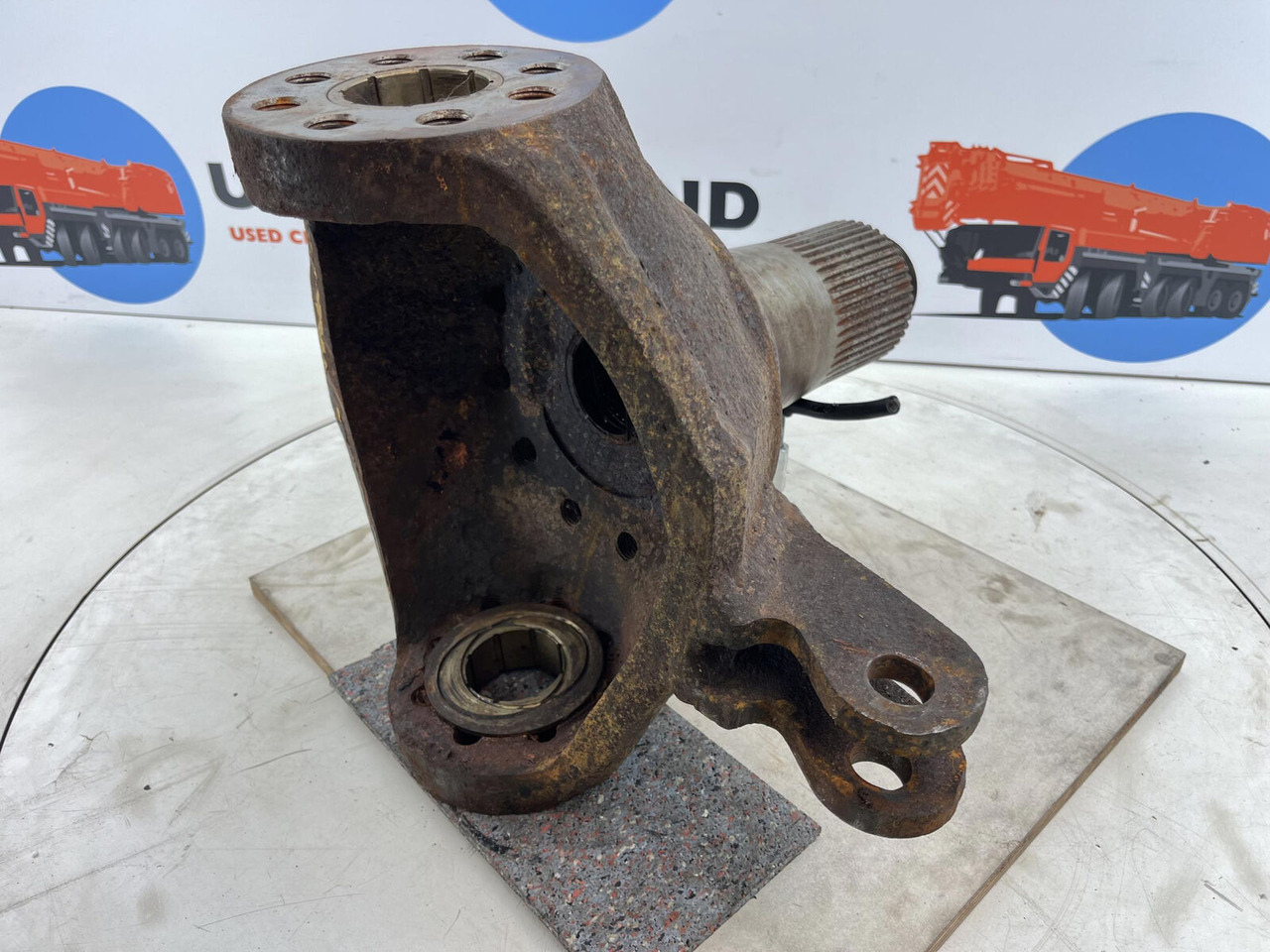 Fusee voor Mobiele kraan Terex HC 340 Steering knuckle 12 holes axle 6: afbeelding 6