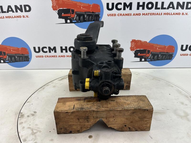 ZF LTM 1070 4.2 Steering box - Stuurkolom voor Kraan: afbeelding 2 ZF LTM 1070 4.2 Steering box - Stuurkolom voor Kraan: afbeelding 2