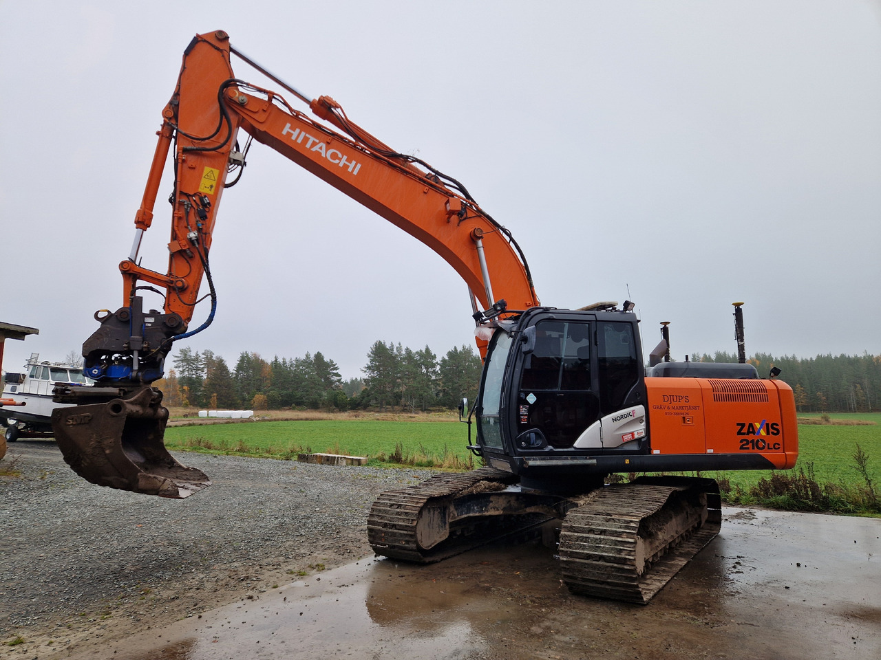 Grävmaskin - Hitachi, Zaxis 210 LC - Rupsgraafmachine: afbeelding 1 Grävmaskin - Hitachi, Zaxis 210 LC - Rupsgraafmachine: afbeelding 1