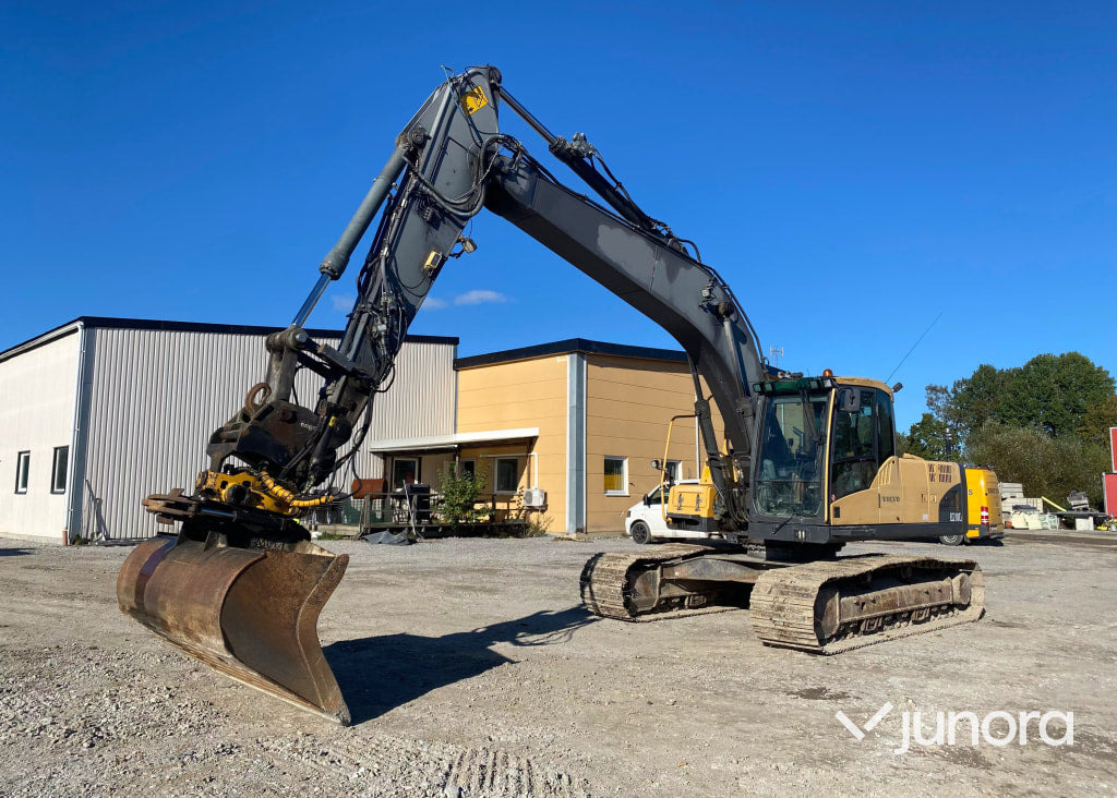 Grävmaskin - Volvo, EC210CL - Rupsgraafmachine: afbeelding 1 Grävmaskin - Volvo, EC210CL - Rupsgraafmachine: afbeelding 1