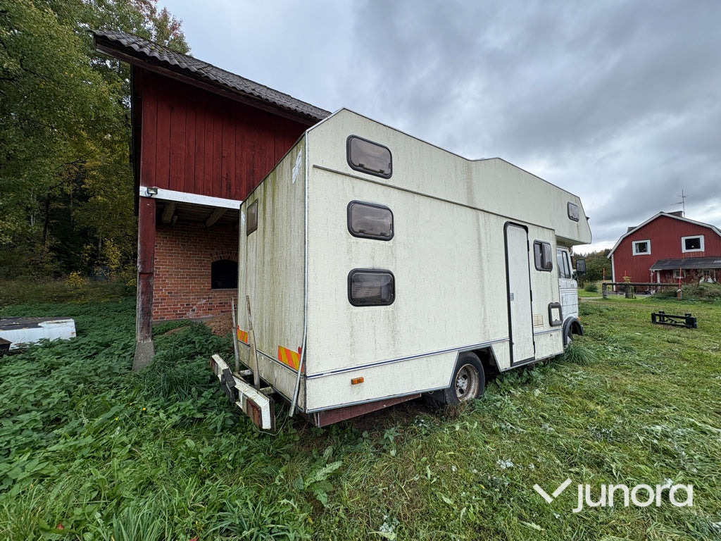 Husbil - Mercedes Benz, LP 608/32 - Buscamper: afbeelding 4 Husbil - Mercedes Benz, LP 608/32 - Buscamper: afbeelding 4