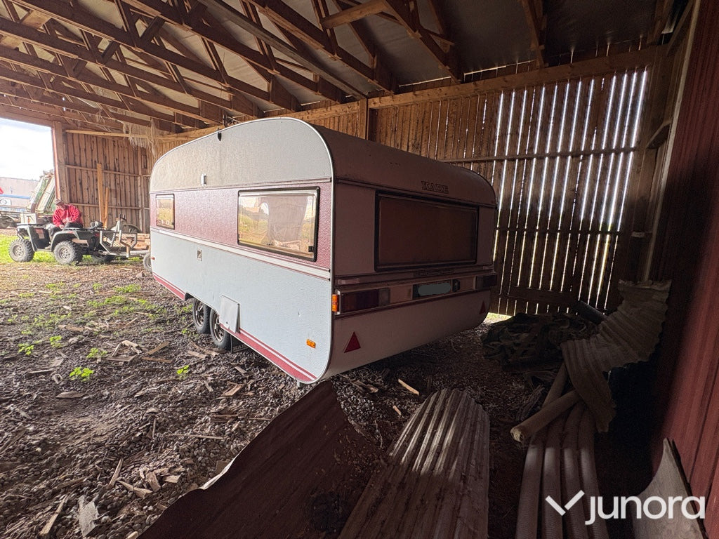 Husvagn - Kabe, Smaragd Grand Deluxe - Caravan: afbeelding 3 Husvagn - Kabe, Smaragd Grand Deluxe - Caravan: afbeelding 3