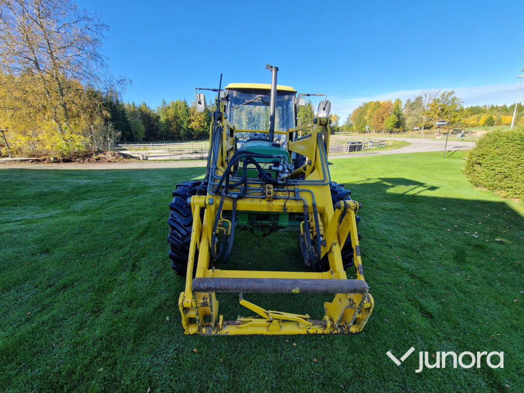 Lastartraktor - John Deere 2450 - Tractor: afbeelding 3 Lastartraktor - John Deere 2450 - Tractor: afbeelding 3