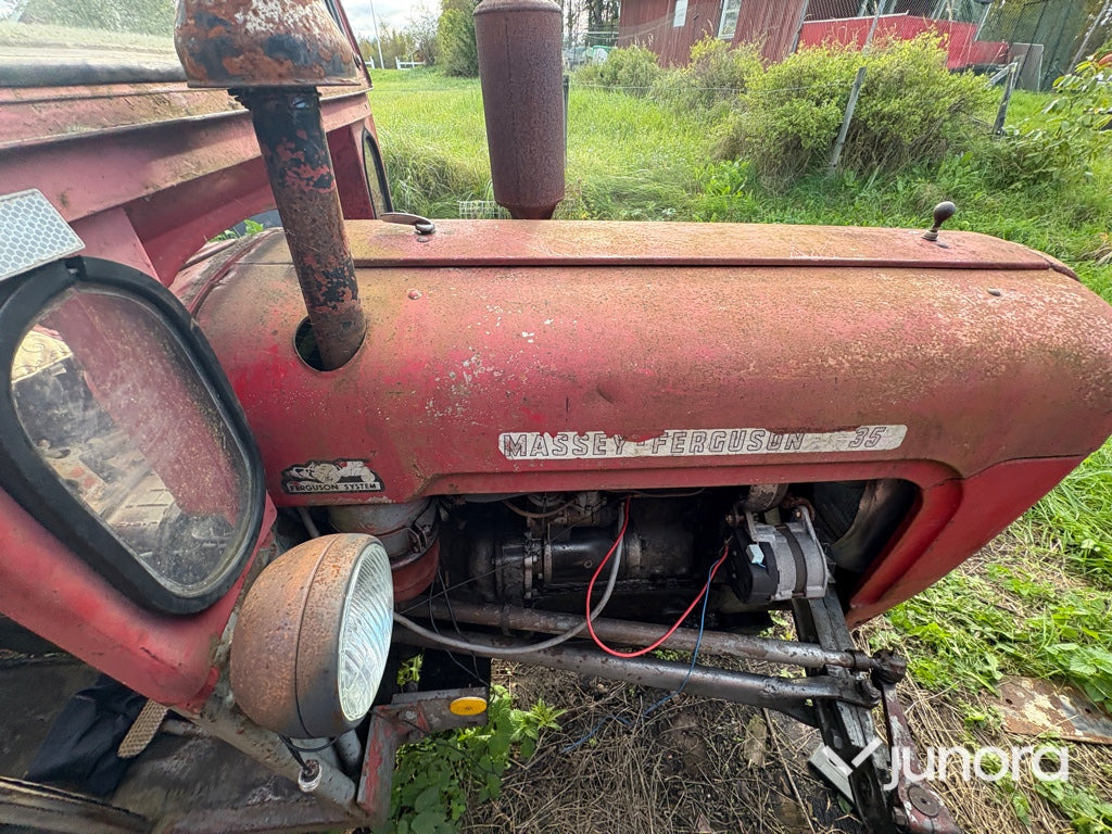 Massey Ferguson 35 Stand – 1960 årsmodell, klassisk dieseltraktor - Tractor: afbeelding 5 Massey Ferguson 35 Stand – 1960 årsmodell, klassisk dieseltraktor - Tractor: afbeelding 5