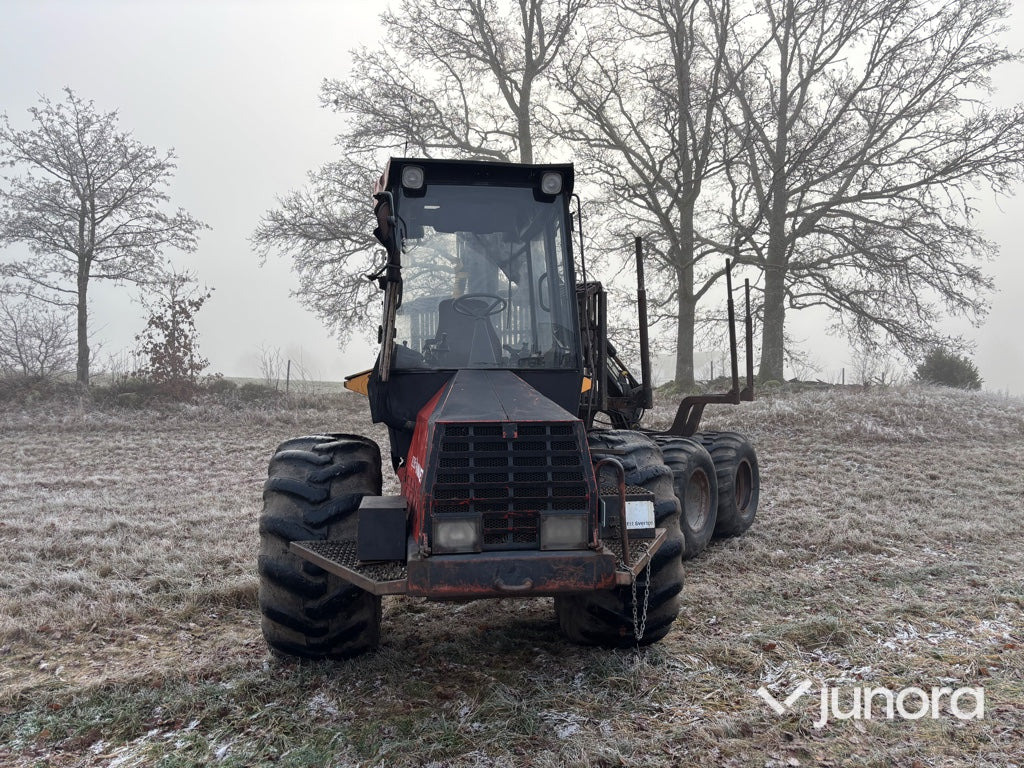 Skotare - Valmet 836 - Forwarder: afbeelding 3 Skotare - Valmet 836 - Forwarder: afbeelding 3