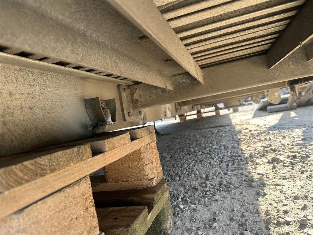 Gesloten laadbak 7,5 mtr alu fragtlad - Zepro Z2500-150 MA lift: afbeelding 12