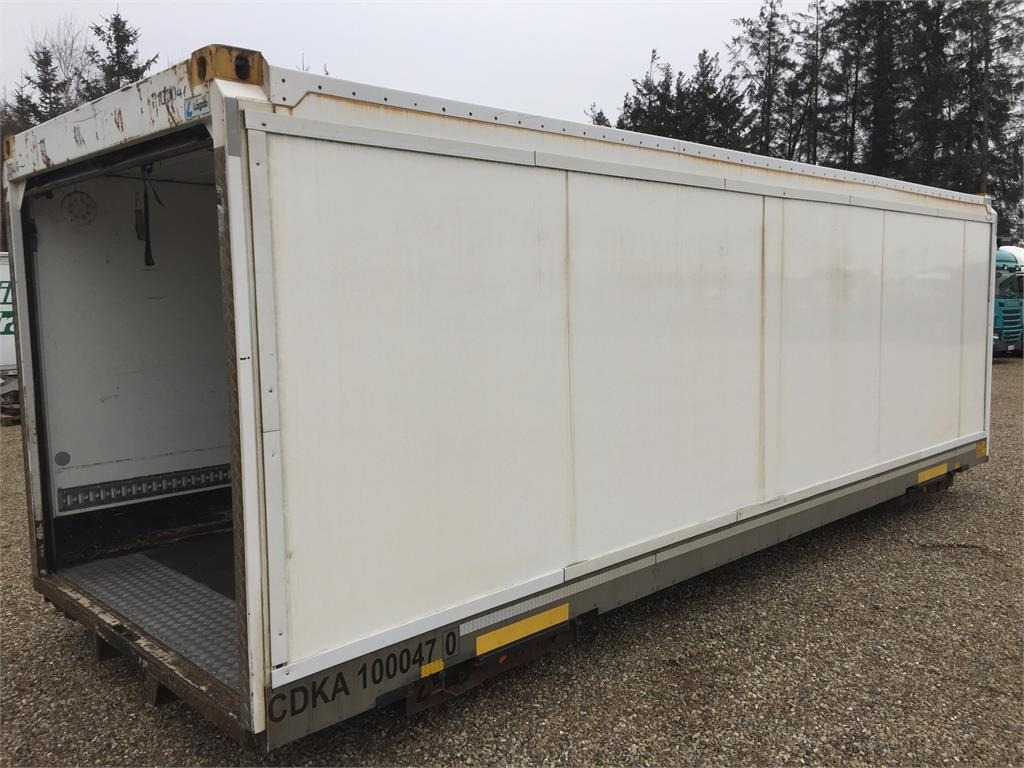 7450 mm med rulleport - Gesloten oplegger: afbeelding 4 7450 mm med rulleport - Gesloten oplegger: afbeelding 4