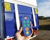 HMF 1500 kg med lodretstående liftplade - Laadklep: afbeelding 1 HMF 1500 kg med lodretstående liftplade - Laadklep: afbeelding 1