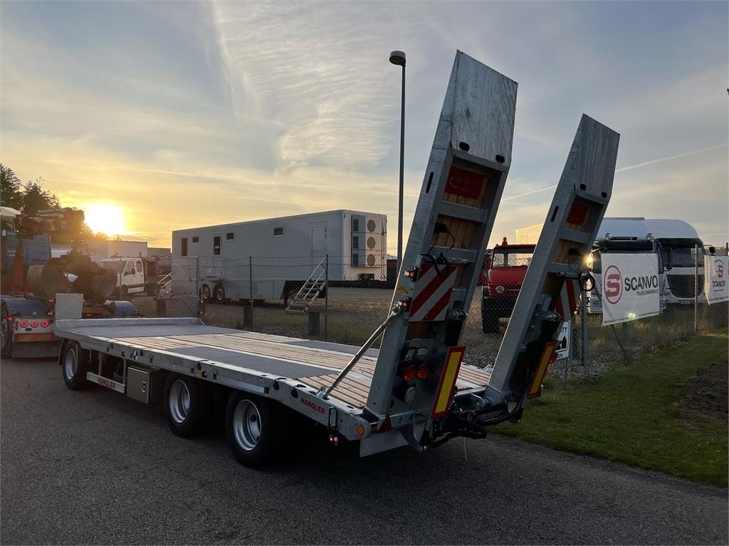 Hangler DTS-H 300 3 akslet hænger med ramper - Dieplader aanhangwagen: afbeelding 4 Hangler DTS-H 300 3 akslet hænger med ramper - Dieplader aanhangwagen: afbeelding 4