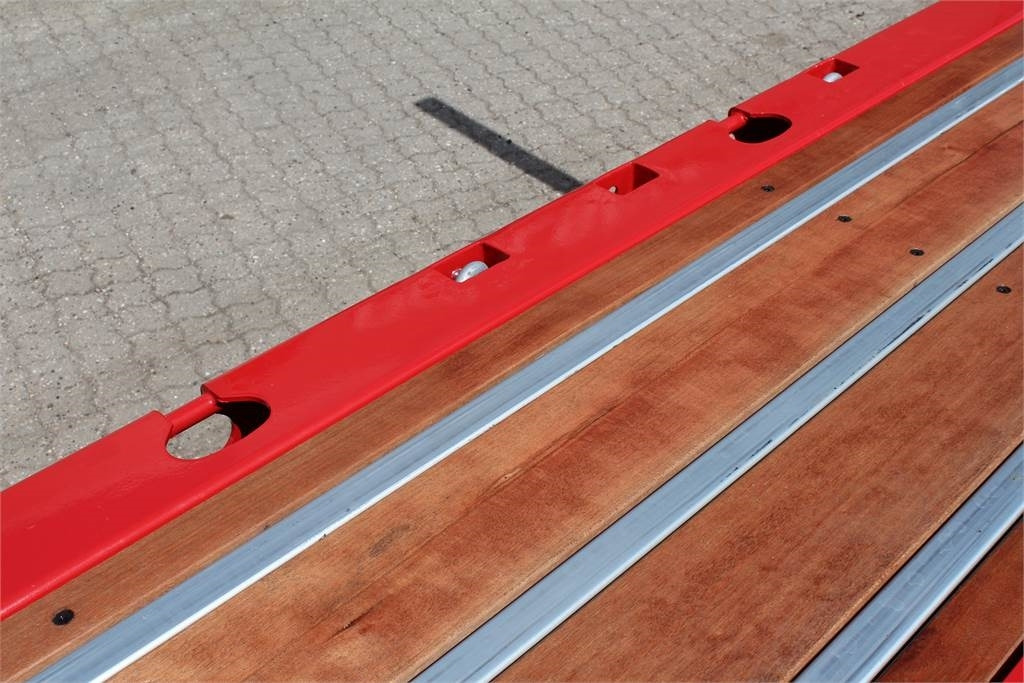 Hangler SVS 580 T 4 akslet nedbygget - Dieplader oplegger: afbeelding 5 Hangler SVS 580 T 4 akslet nedbygget - Dieplader oplegger: afbeelding 5
