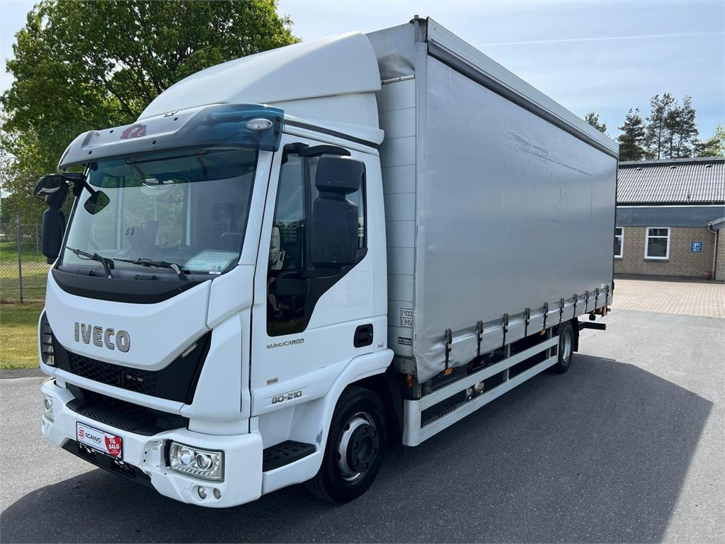 Iveco Eurocargo 8E21P 4x2 - Schuifzeilen vrachtwagen: afbeelding 4 Iveco Eurocargo 8E21P 4x2 - Schuifzeilen vrachtwagen: afbeelding 4