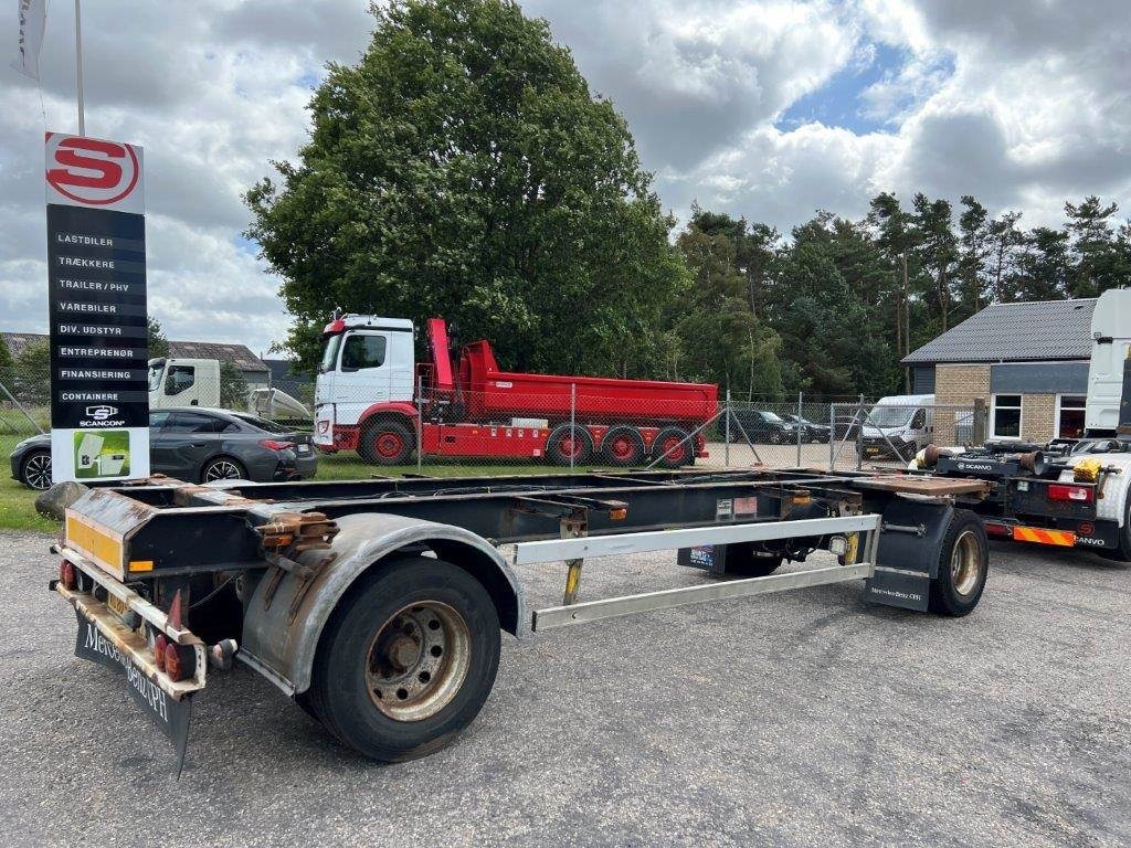 Kel-Berg 20 ton 7150 - 7450 mm containerlåse - Containertransporter/ Wissellaadbak aanhangwagen: afbeelding 1 Kel-Berg 20 ton 7150 - 7450 mm containerlåse - Containertransporter/ Wissellaadbak aanhangwagen: afbeelding 1