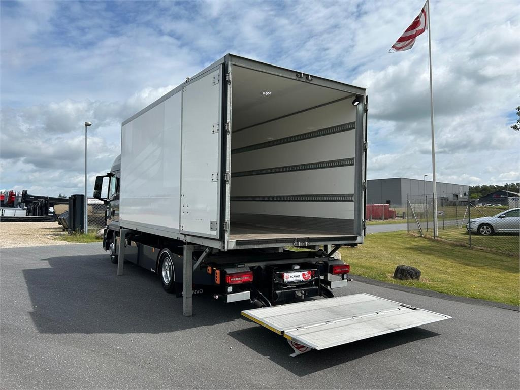 MAN TGL 8-220 4x2 BL incl. 2 stk veksellad - Containertransporter/ Wissellaadbak vrachtwagen: afbeelding 3 MAN TGL 8-220 4x2 BL incl. 2 stk veksellad - Containertransporter/ Wissellaadbak vrachtwagen: afbeelding 3