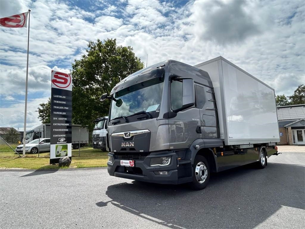 MAN TGL 8-220 4x2 BL incl. 2 stk veksellad - Bakwagen: afbeelding 1 MAN TGL 8-220 4x2 BL incl. 2 stk veksellad - Bakwagen: afbeelding 1