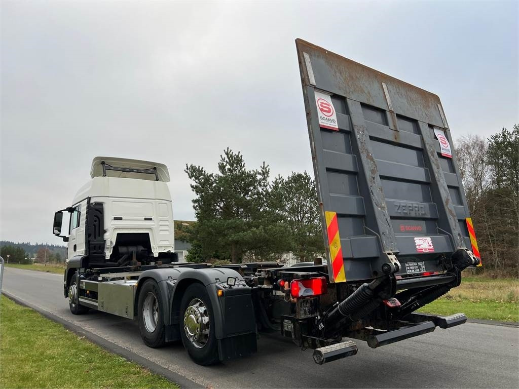 Containertransporter/ Wissellaadbak vrachtwagen MAN TGS 26-500 6x2-4 LL: afbeelding 6