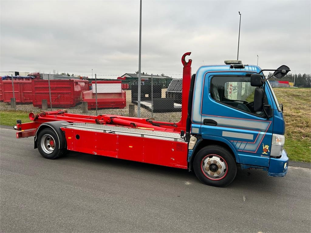 Mitsubishi Fuso CANTER 9C150 - Haakarmsysteem vrachtwagen: afbeelding 1 Mitsubishi Fuso CANTER 9C150 - Haakarmsysteem vrachtwagen: afbeelding 1