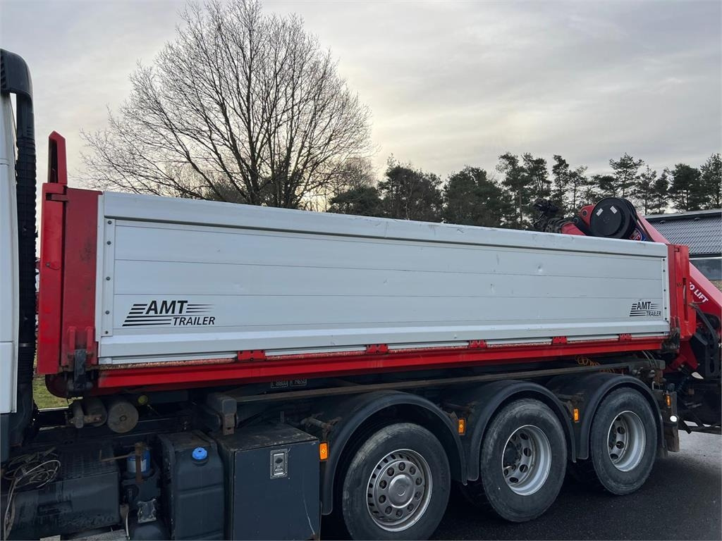 Pol Osteg hel side pendel - aut bagsmæk - Gesloten laadbak: afbeelding 2 Pol Osteg hel side pendel - aut bagsmæk - Gesloten laadbak: afbeelding 2