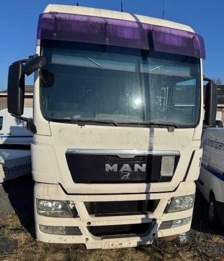 MAN TGX 18-440 4x2 LLS-U mega - Trekker: afbeelding 1 MAN TGX 18-440 4x2 LLS-U mega - Trekker: afbeelding 1