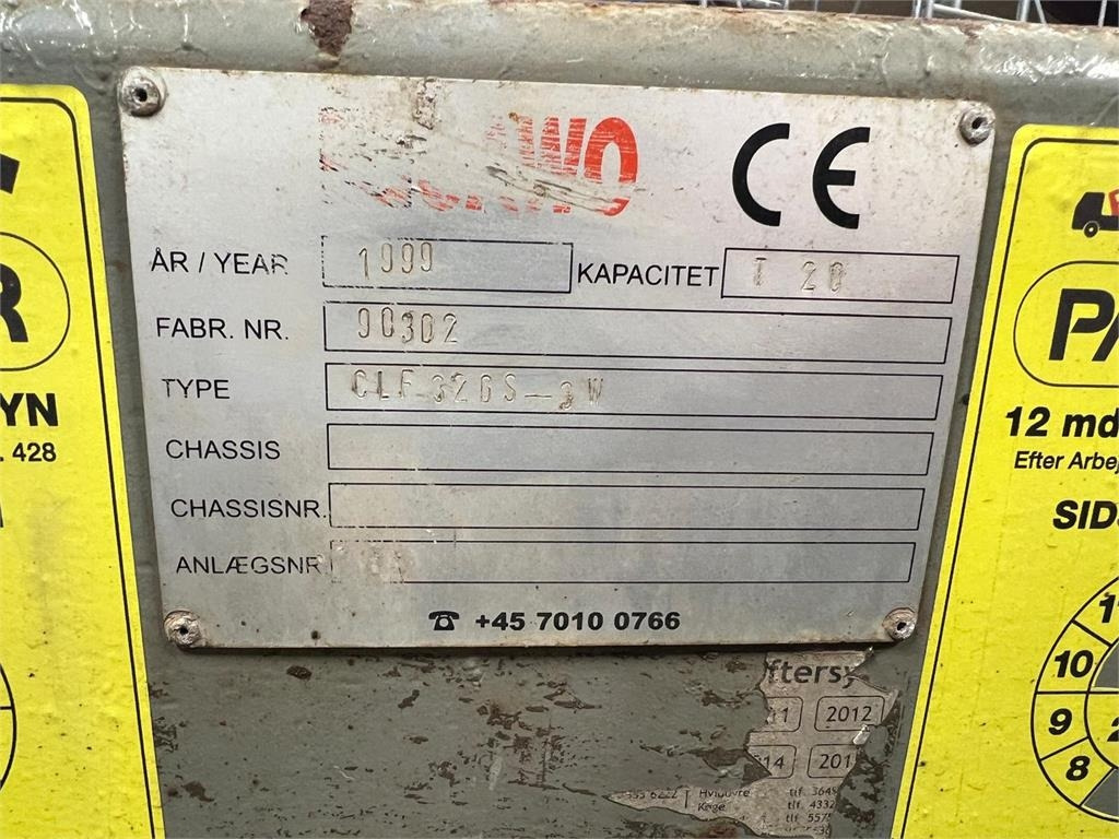 Volvo FH12-420 - Portaalarmsysteem vrachtwagen: afbeelding 5 Volvo FH12-420 - Portaalarmsysteem vrachtwagen: afbeelding 5