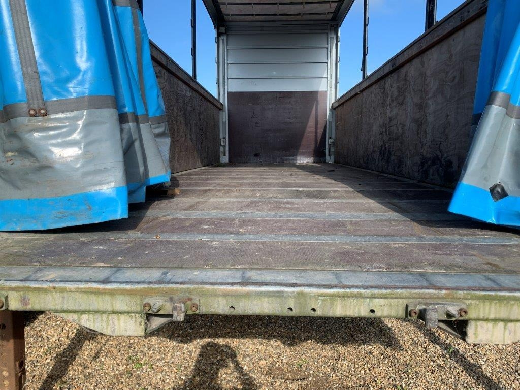 Wecon WPR 782 NVSGA 7820 mm gardin veksellad + hæve tag - Schuifzeilen laadbak: afbeelding 4 Wecon WPR 782 NVSGA 7820 mm gardin veksellad + hæve tag - Schuifzeilen laadbak: afbeelding 4