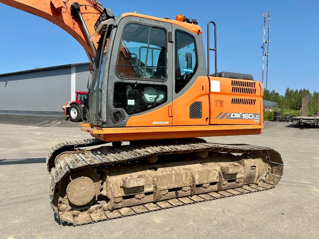 Doosan DX160LC-3 KALLISTAJA+PYÖRITTÄJÄ - Rupsgraafmachine: afbeelding 2 Doosan DX160LC-3 KALLISTAJA+PYÖRITTÄJÄ - Rupsgraafmachine: afbeelding 2