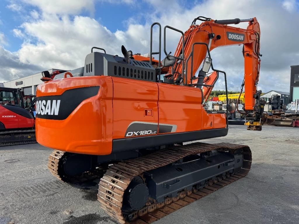 Doosan DX180LC-5 PYÖRITTÄJÄLLÄ  - Rupsgraafmachine: afbeelding 5 Doosan DX180LC-5 PYÖRITTÄJÄLLÄ  - Rupsgraafmachine: afbeelding 5