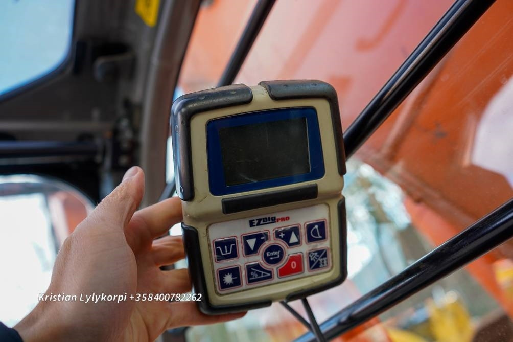 Rupsgraafmachine Hitachi ZX135US VÄHÄN AJETTU: afbeelding 22