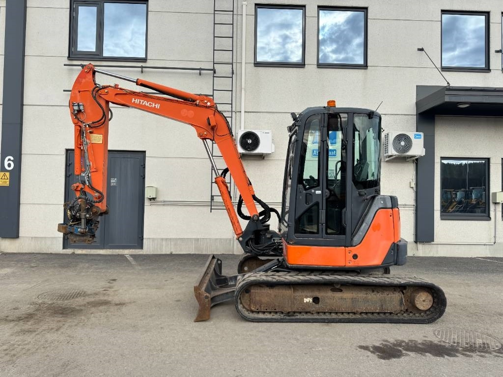 Hitachi ZX50U-2 PYÖRITTÄJÄLLÄ - Minigraafmachine: afbeelding 1 Hitachi ZX50U-2 PYÖRITTÄJÄLLÄ - Minigraafmachine: afbeelding 1